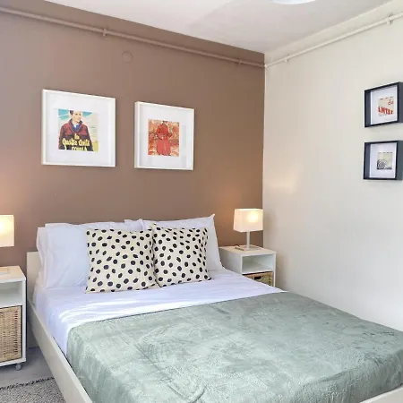 Spacious Oasis In Beyoglu Steps From Galataport *